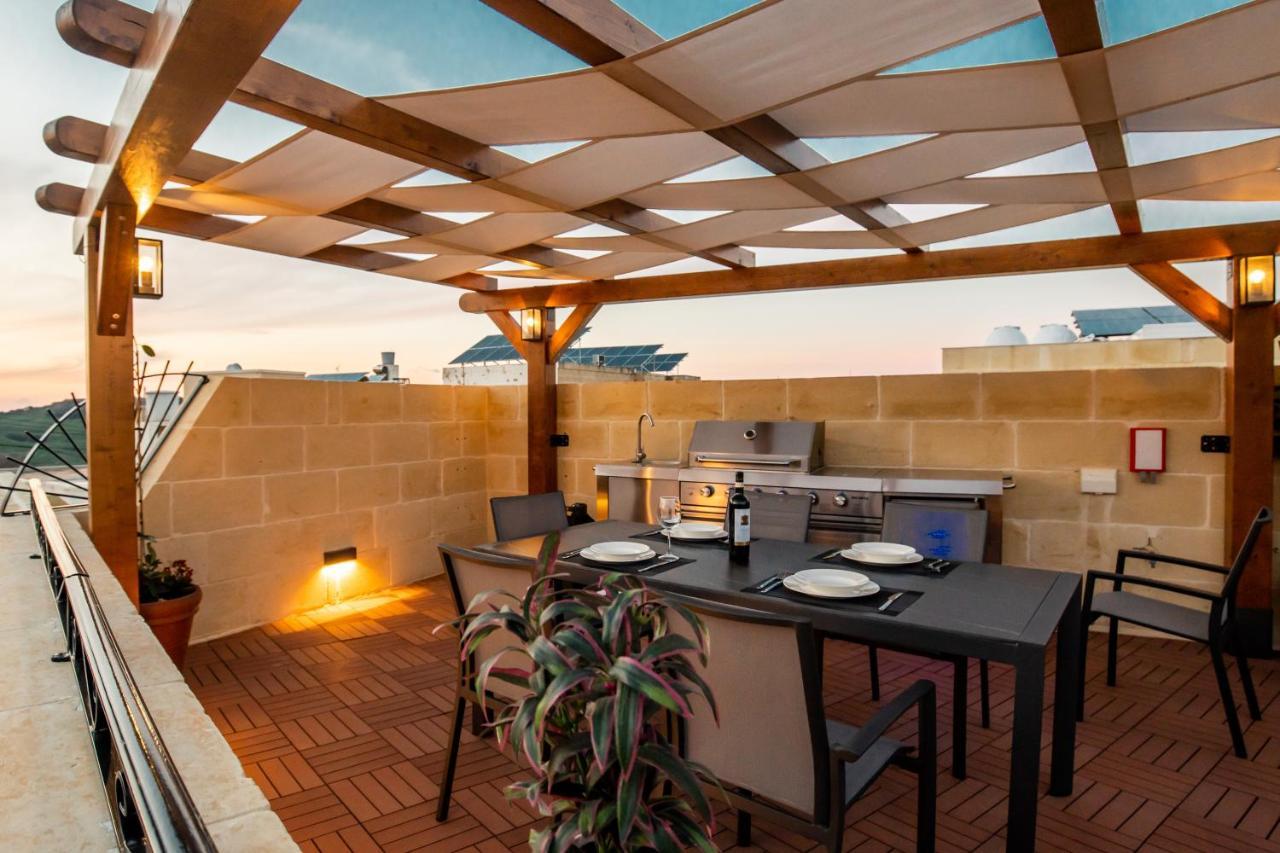 Narcisa - Luxury 3br Traditional House With Pool, Cinema & Hot Tub Xaghra